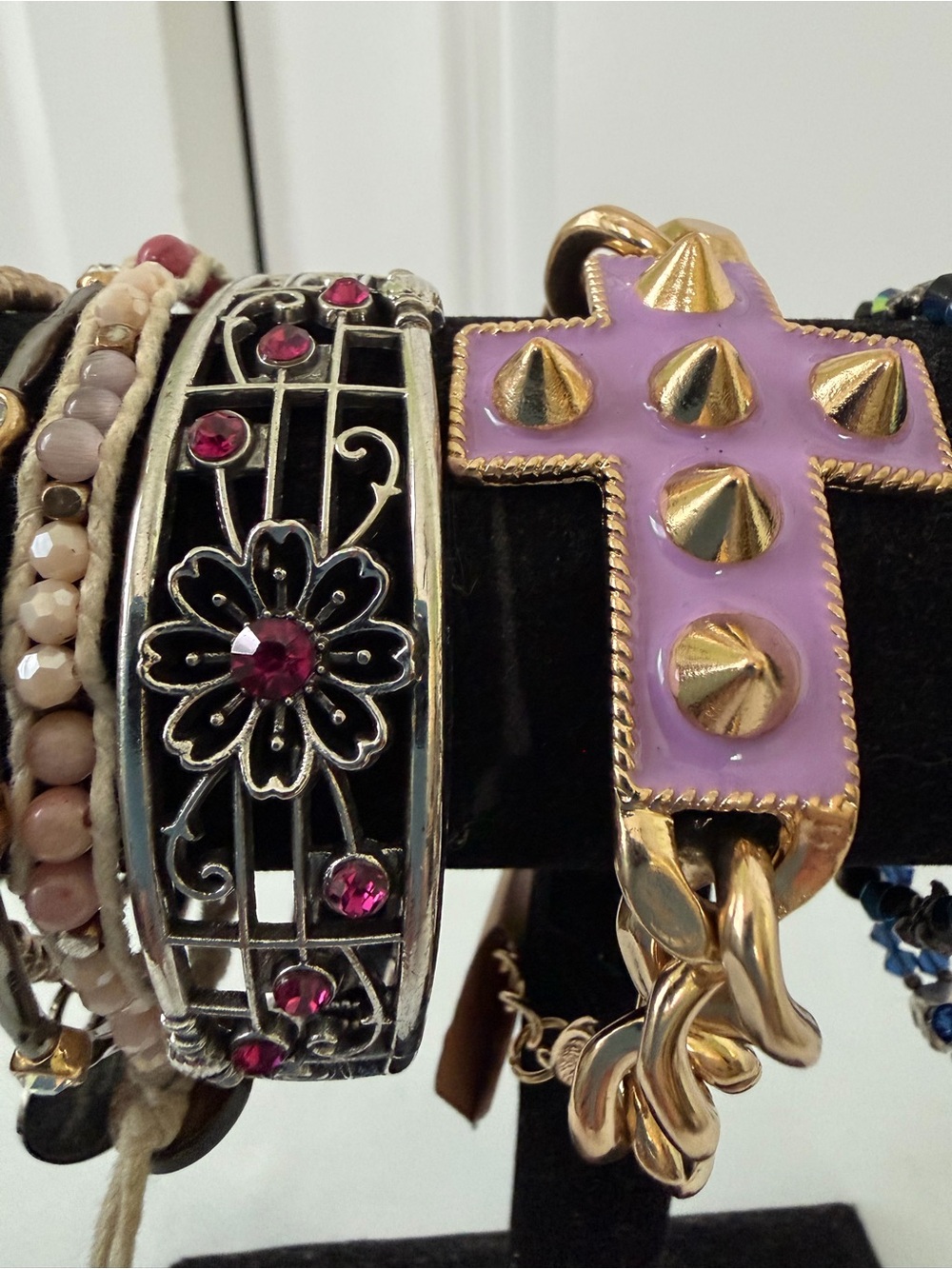 14-Piece Bracelet Lot Assorted Glass Stone Crystal Vintage Modern and more - Picture 3 of 8